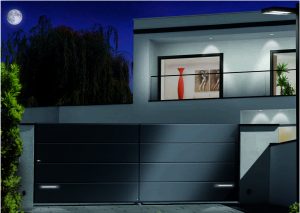 Tschoeppe Kassette Tor mit Beleuchtung